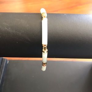 14kt gold jade bracelet